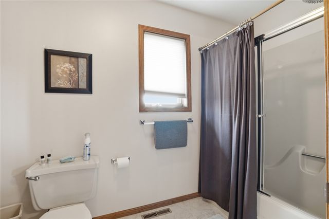 5472 Cimarron Court, Marion, IA 52302