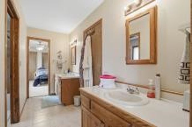 5472 Cimarron Court, Marion, IA 52302