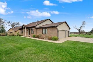 5472 Cimarron Court, Marion, IA 52302