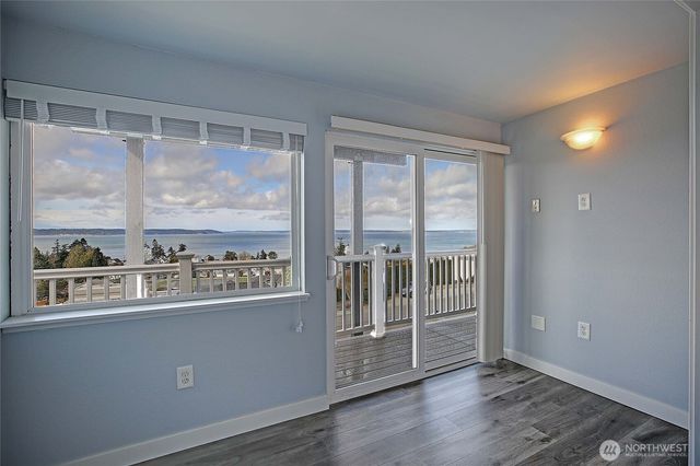 211 Arbor Terrace, Camano Island, WA 98282