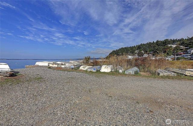 211 Arbor Terrace, Camano Island, WA 98282