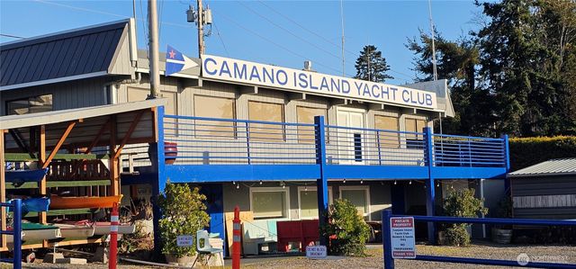 211 Arbor Terrace, Camano Island, WA 98282