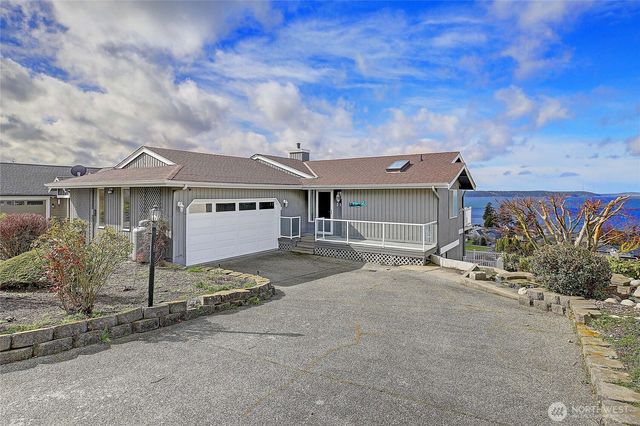 211 Arbor Terrace, Camano Island, WA 98282