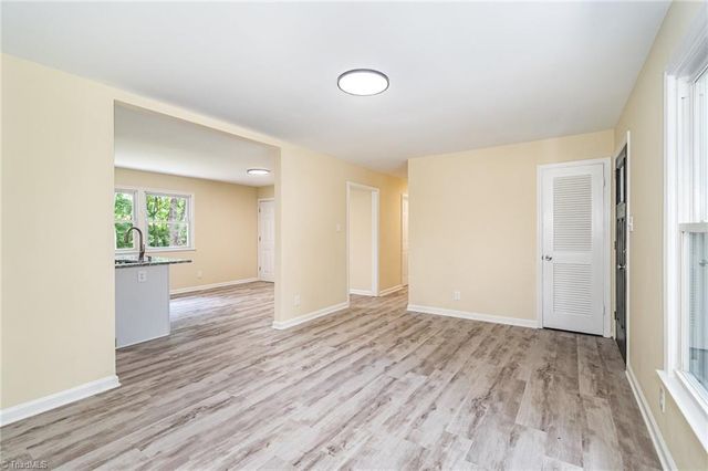 1807 Carlton Avenue, Greensboro, NC 27406