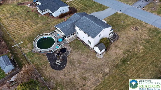 517 Apple Hill Drive, Forks Twp, PA 18040