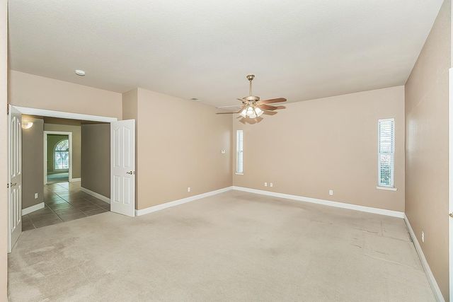 2856 W Athens Avenue, Fresno, CA 93711
