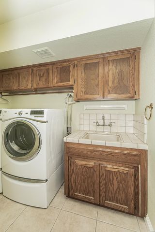 2856 W Athens Avenue, Fresno, CA 93711