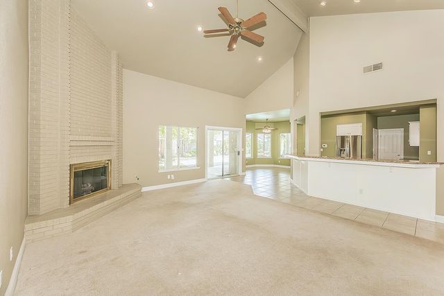 2856 W Athens Avenue, Fresno, CA 93711