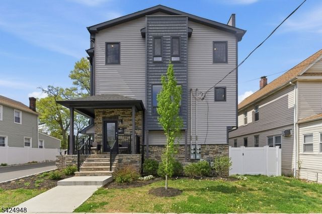 25 E 10Th St A, Linden City, NJ 07036