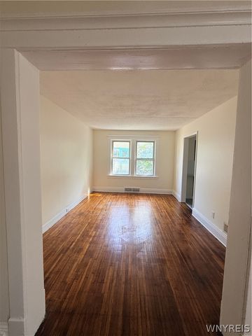 43 Midway Avenue, Buffalo, NY 14215