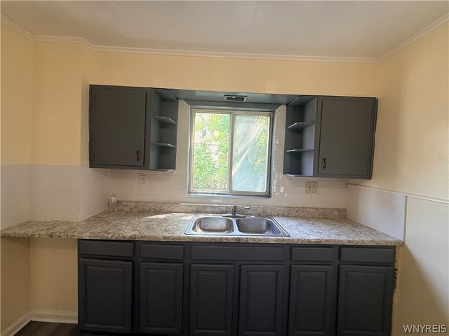 43 Midway Avenue, Buffalo, NY 14215
