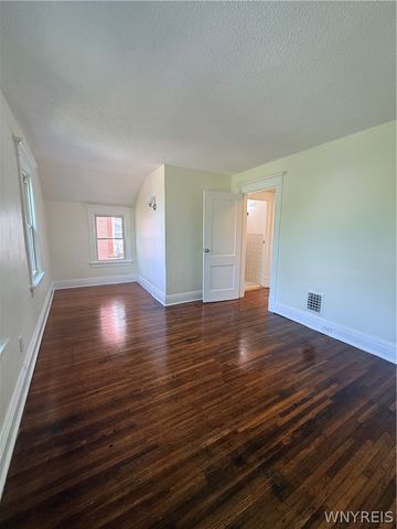 43 Midway Avenue, Buffalo, NY 14215