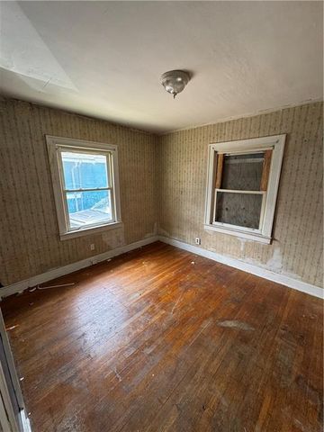 326 N 21st Street, Kansas City, KS 66102