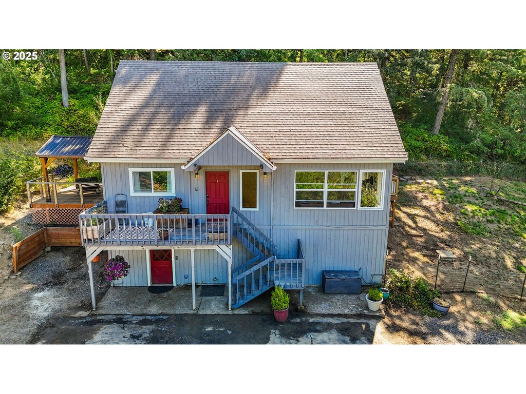 17005 Ne HILLSBORO Hwy, Newberg, OR 97132