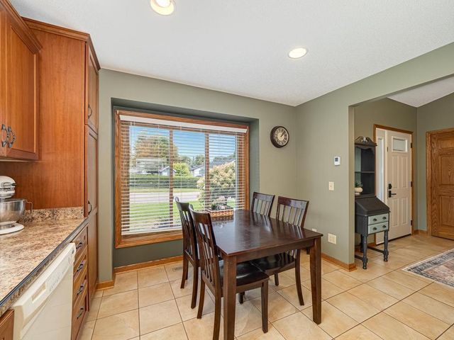 4891 S Park Drive, Savage, MN 55378
