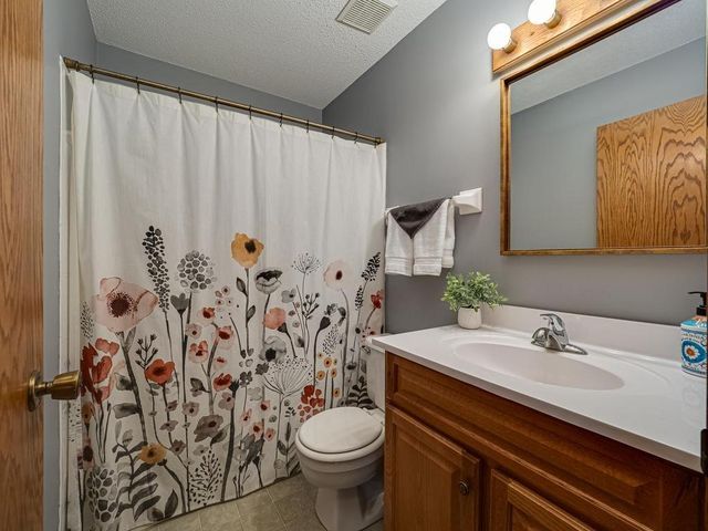 4891 S Park Drive, Savage, MN 55378