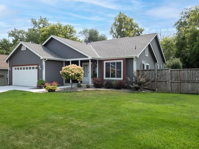 4891 S Park Drive, Savage, MN 55378