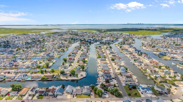 40 W Anchor Drive, Little Egg Harbor, NJ 08087