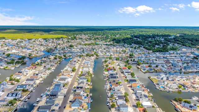 40 W Anchor Drive, Little Egg Harbor, NJ 08087