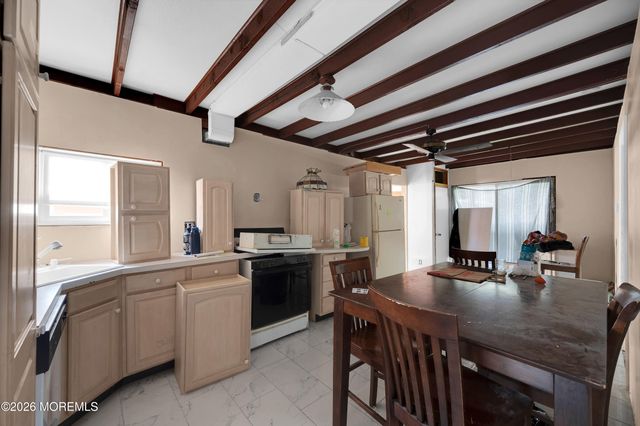 40 W Anchor Drive, Little Egg Harbor, NJ 08087