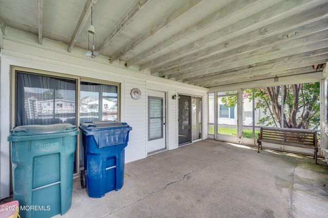 40 W Anchor Drive, Little Egg Harbor, NJ 08087