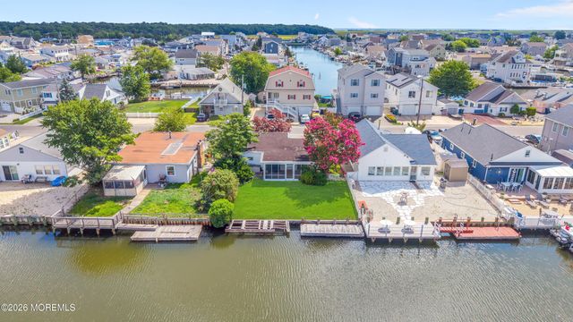 40 W Anchor Drive, Little Egg Harbor, NJ 08087