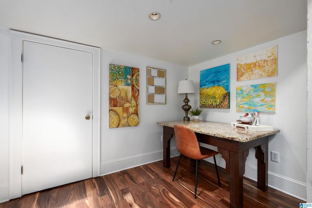 2217 2nd Ave N Apt 303, Birmingham, AL 35203