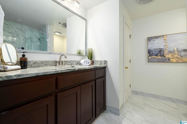 2217 2nd Ave N Apt 303, Birmingham, AL 35203