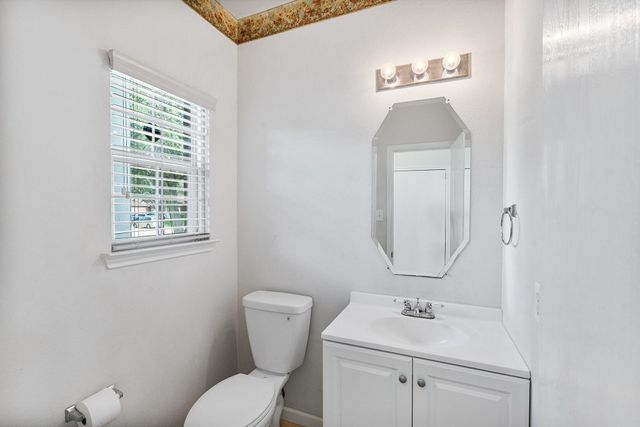 8011 Fisher Glen Lane, Houston, TX 77072
