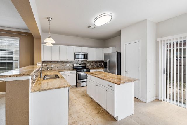 8011 Fisher Glen Lane, Houston, TX 77072