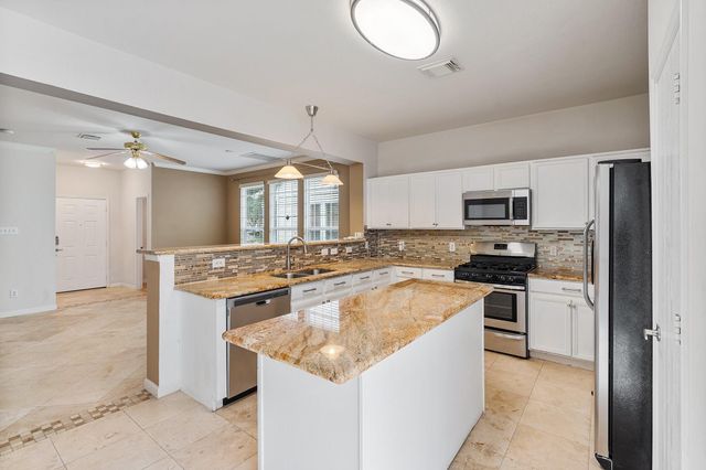 8011 Fisher Glen Lane, Houston, TX 77072