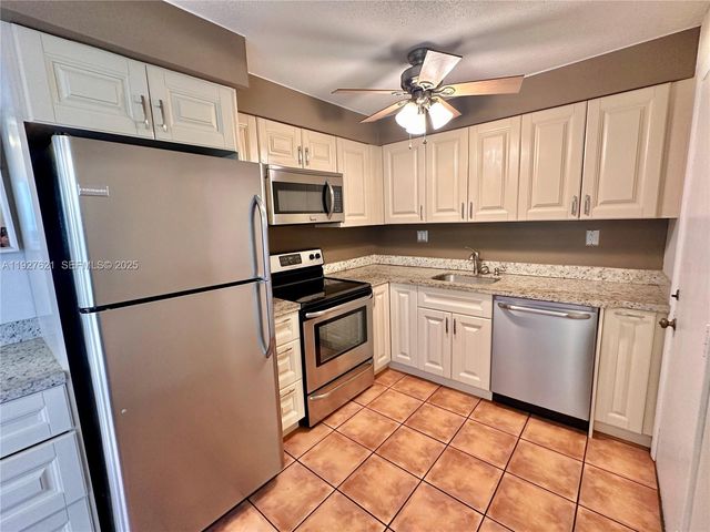 1824 Monroe St 4, Hollywood, FL 33020