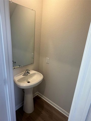 16457 Blossom Grove Drive, Conroe, TX 77303