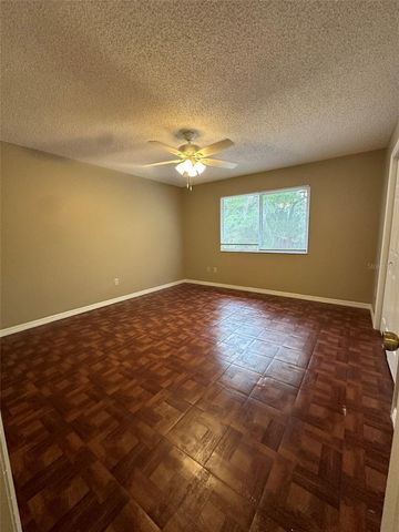 2422 NW 4TH TERRACE, Gainesville, FL 32609
