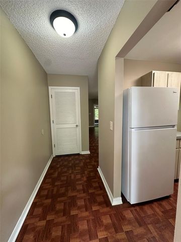 2422 NW 4TH TERRACE, Gainesville, FL 32609