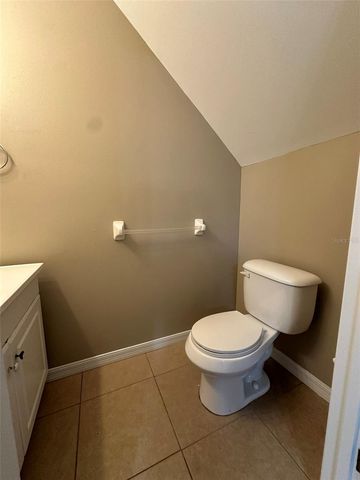2422 NW 4TH TERRACE, Gainesville, FL 32609