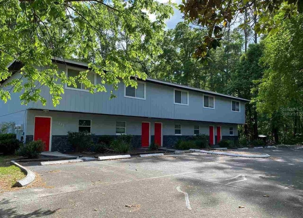 2422 NW 4TH TERRACE, Gainesville, FL 32609