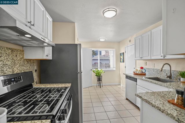 113 Woy Cir, Pinole, CA 94564