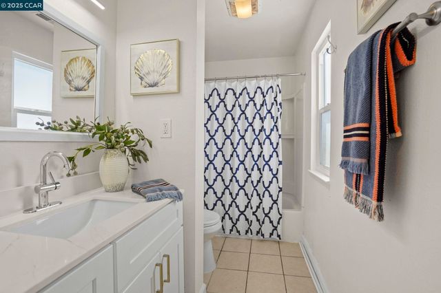 113 Woy Cir, Pinole, CA 94564