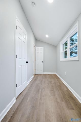 9815 Highway 72, Athens, AL 35611