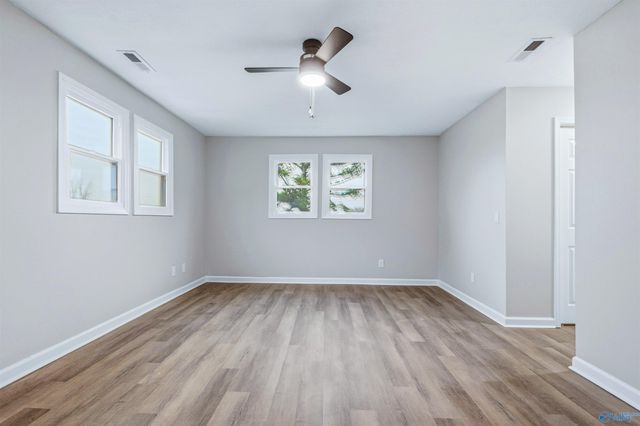 9815 Highway 72, Athens, AL 35611