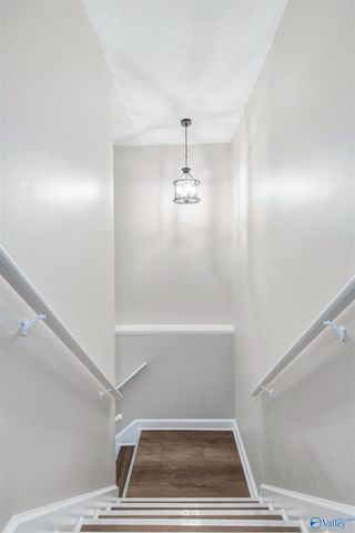 9815 Highway 72, Athens, AL 35611