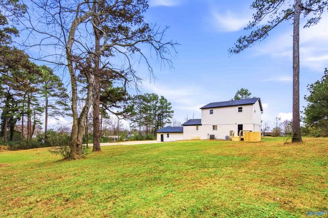 9815 Highway 72, Athens, AL 35611