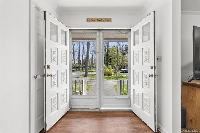 680 Westview Drive, Mattituck, NY 11952