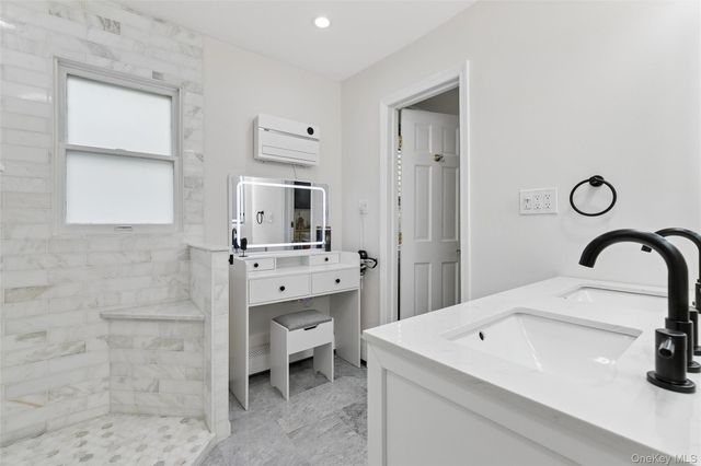 680 Westview Drive, Mattituck, NY 11952