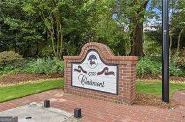 1750 Clairmont Road 11, Decatur, GA 30033