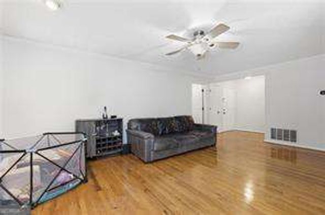 1750 Clairmont Road 11, Decatur, GA 30033