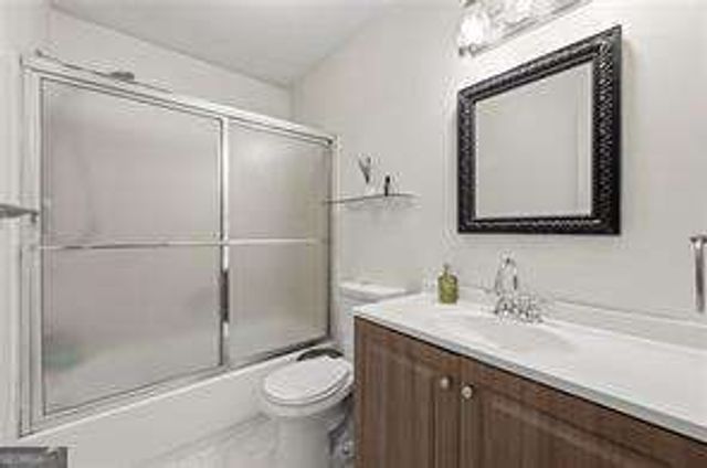 1750 Clairmont Road 11, Decatur, GA 30033