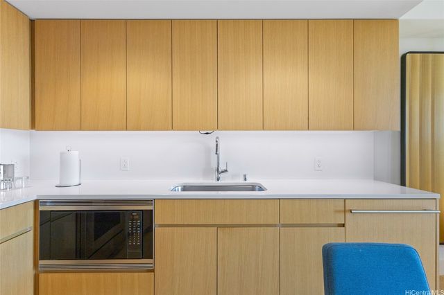 1390 Kapiolani Boulevard 3503, Honolulu, HI 96814