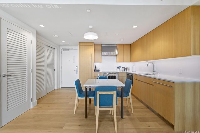 1390 Kapiolani Boulevard 3503, Honolulu, HI 96814